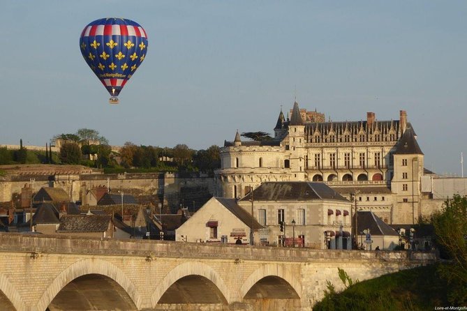 Hot Air Balloon Flight over the castle of Chenonceau / France - Safety and the pilot factor you can feel immediately