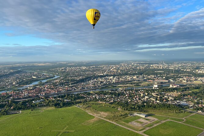 Hot air balloon flight over Vilnius or Trakai in Lithuania - The Full 3–4 Hour Experience: From Balloon Prep to Landing Ceremony