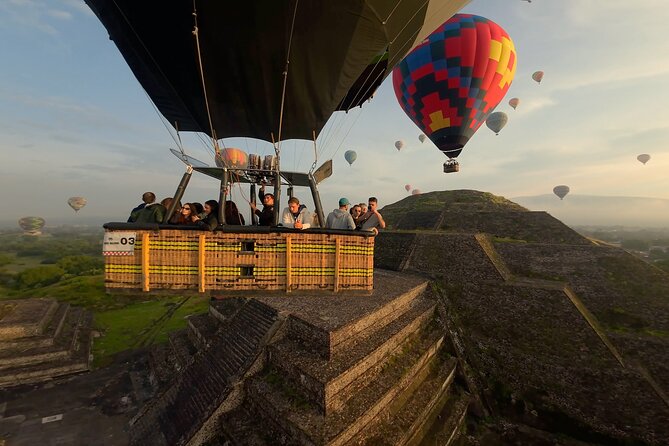 Hot Air Balloon Flight Teotihuacan With Pickup and Breakfast - Tlalocan artesanías y experiencias: crafts, pre-Hispanic drinks, and cultural context