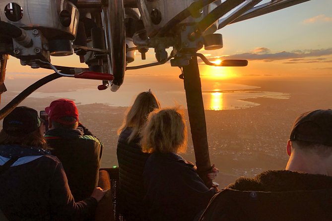 Hot Air Balloon Flights Geelong (The Great Ocean) + Breakfast - Breakfast at Rydges Hotel: A Practical Finish to a 5:00 am Start