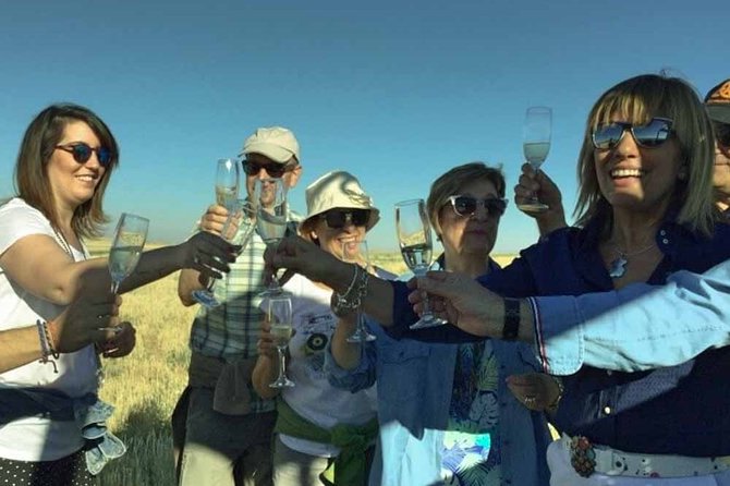 Hot Air Balloon over Segovia with Optional Transfers from Madrid - Madrid hotel transfers vs meeting in Segovia