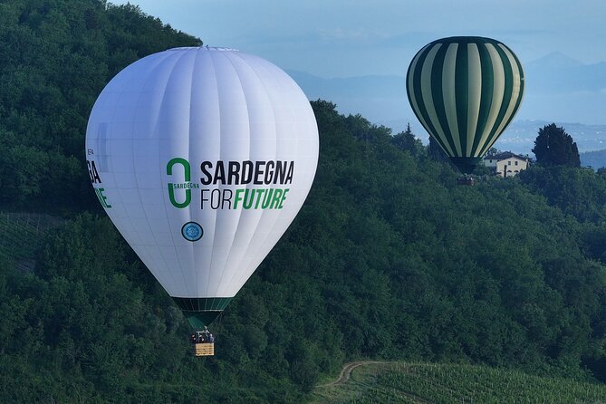 Hot air balloon over the hills of Pienza, Montalcino and Val D'Orcia - Weather rules and flexible plans if skies don’t work