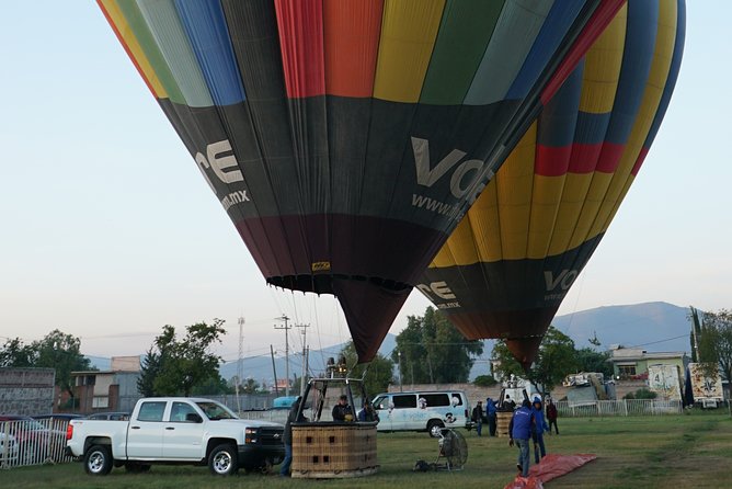 Hot Air Balloon Ride and Teotihuacan Pyramids Excursion - Transfers and a Bilingual Guide: Real Help, Not Just Pointing