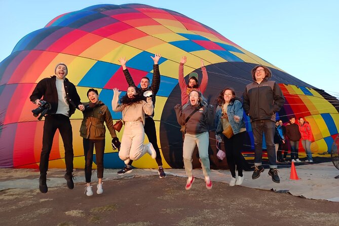 Hot Air Balloon Ride & Guided tour in Teotihuacan - La Cueva Breakfast: More Than Fuel After the Landing