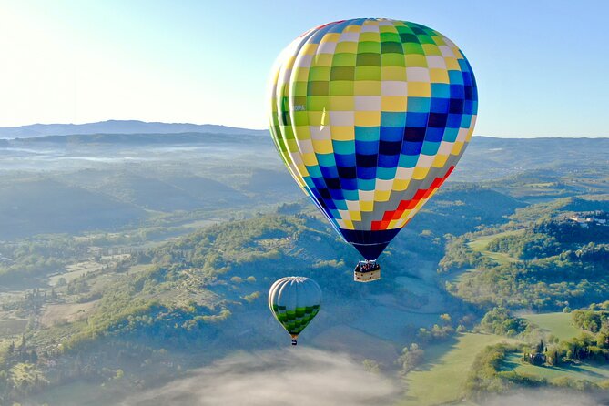 Hot Air Balloon ride in the Chianti Valley Tuscany - Breakfast in the Countryside: Croissant and Local Products, Picnic-Style