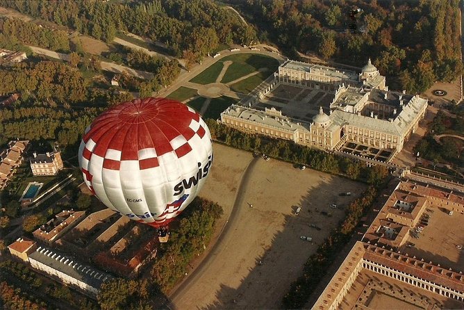 Hot-Air Balloon Ride over Aranjuez with Optional Transport from Madrid - The Details That Make It Feel Organized (Not Chaotic)