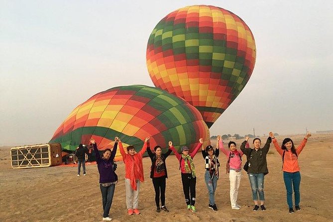 Hot Air Balloon Ride Over Dubai Desert inlcuding Transfers - Up in the air: 2000–4000 feet of sunrise color