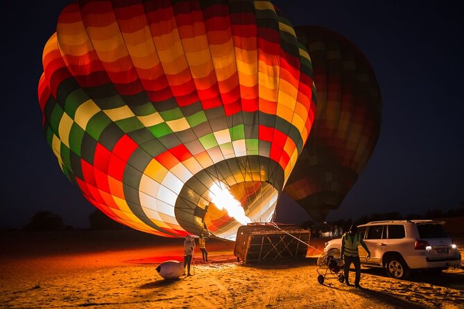 Hot Air Balloon Ride Over Dubai Desert inlcuding Transfers - The falconry show: a desert culture bonus