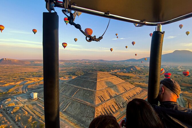 Hot Air Balloon Ride Over Teotihuacán Pyramids from Mexico City - Quick highlights before you lift off