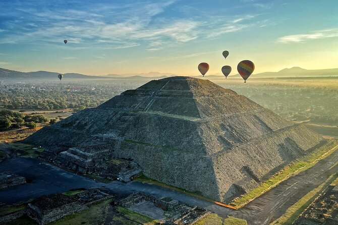 Hot Air Balloon Ride Over Teotihuacan With Guided Tour And Cave - The Teotihuacan guided stop: getting meaning from the pyramids