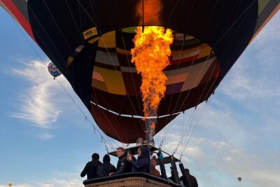 Hot Air Balloon Ride Over Teotihuacan With Guided Tour And Cave - Spa Termal Tlalocan and the cave: skylight light in a dark room
