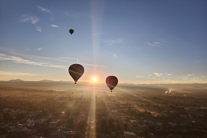 Hot Air Balloon Ride Over Teotihuacan With Guided Tour And Cave - Pickup timing and getting organized for a 5:00 am departure