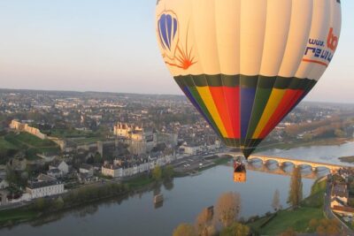 Hot-Air Balloon Ride over the Loire Valley, from Amboise or Chenonceau - Inflation, Safety Briefing, and What You’ll Be Asked to Help With