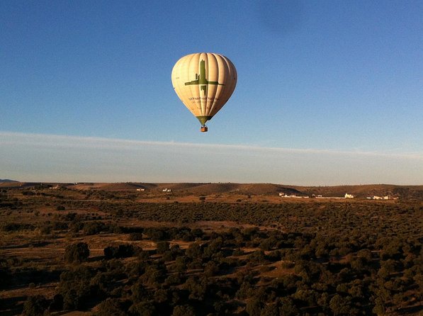 Hot-Air Balloon Ride over Toledo with Optional Transport from Madrid - How smooth it feels: pilots, small moments, and sky explanations