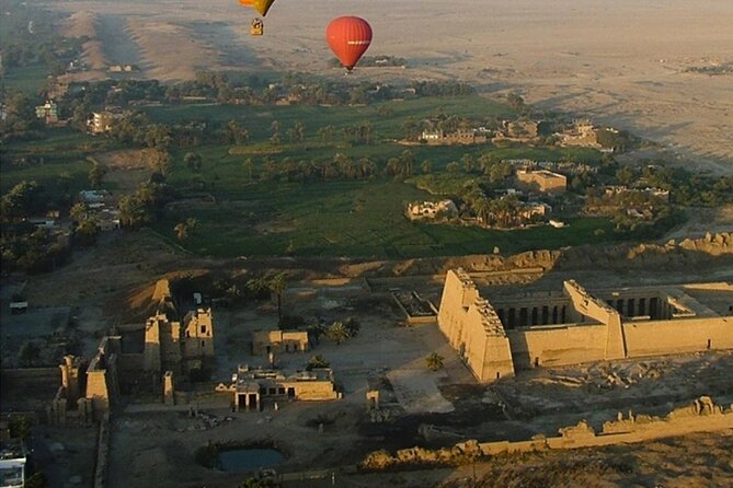 Hot-air Balloon ride, Visit the Kings Valley, Hatshepsut temple, - Getting around: transfers, breakfast box, and how the day flows