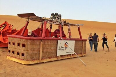 Hot Air Balloon Ride With Gourmet Breakfast and Falcon Show - Balloon flight over the Dubai Desert Conservation Reserve