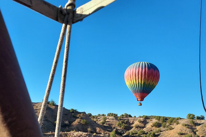 Hot Air Balloon Rides in Santa Fe - Takeoff to landing: why wind changes everything (and your expectations should too)