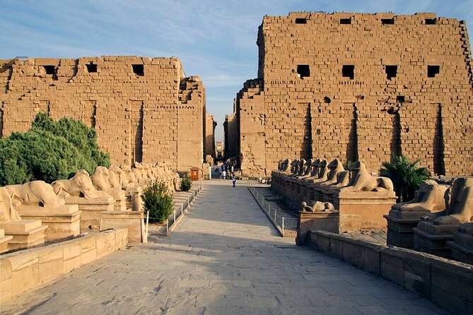 Hurghada: Over Day Tour to Luxor & Balloon Ride & Felucca - Trading Hurghada Sleep for a Luxor Sunrise