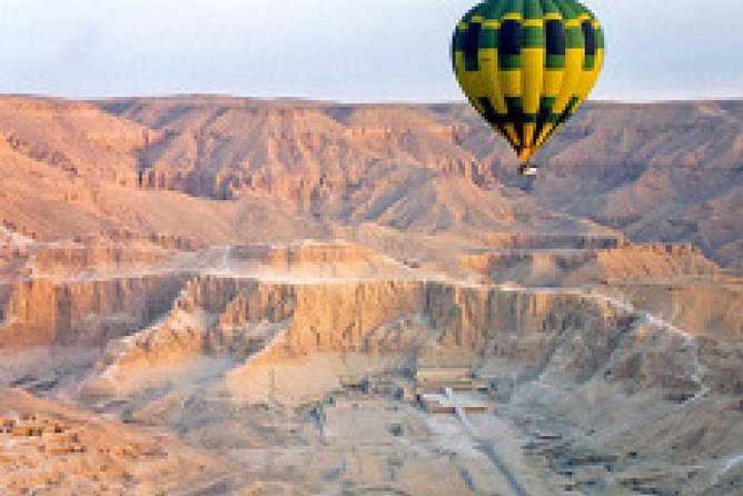 Luxor : Flying on Hot Air Balloon for Sunrise - The 4:00am start that actually makes sense in Luxor
