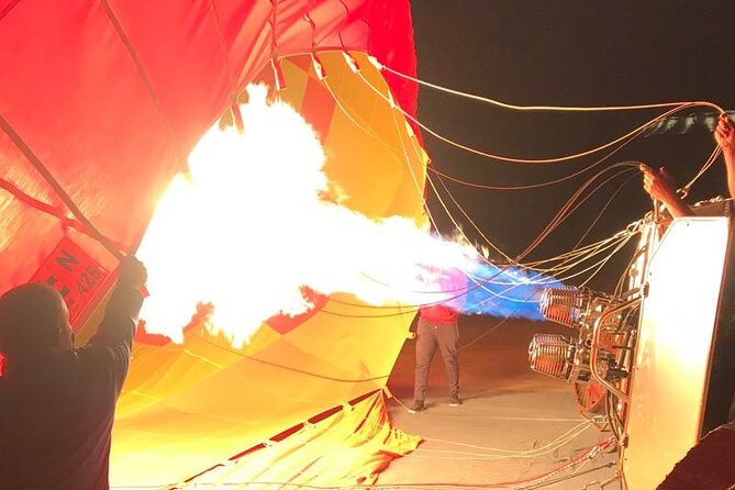 Luxor: Hot Air Balloon Ride before Sunrise - Small group size (max 6): why it changes your comfort and photos