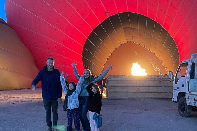 Luxury Hot Air Balloon Ride in Luxor with Transfers Included - Why the Live English Commentary Matters More Than You Think