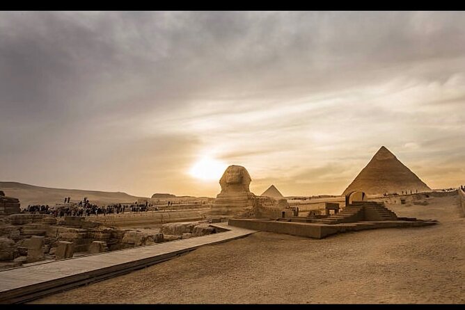 Magical Hot Air Balloon Ride Over Luxor’s Temples - The balloon ride: basket, safety briefing, and the 45–60 minute flight