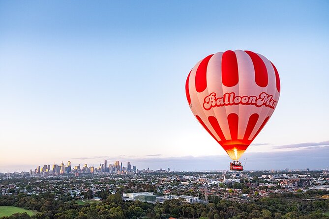Melbourne Premium Balloon Flight - Russell Street to the sky: how this Melbourne balloon flight works