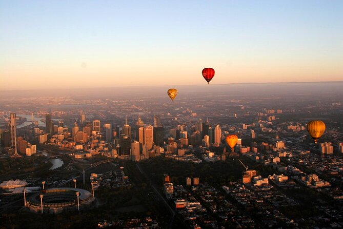 Melbourne sunrise balloon flight only - Melbourne sunrise balloon: why this 4-hour window feels special