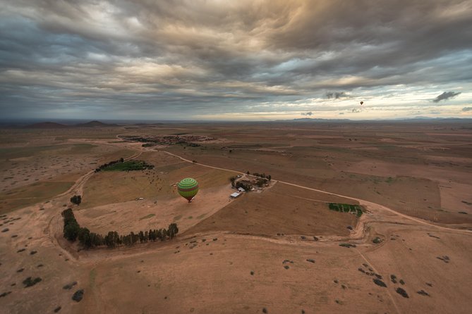 Morning Flight Over Marrakech with Hot Air Balloon Flight - Safety and Comfort: What to Expect at Touchdown