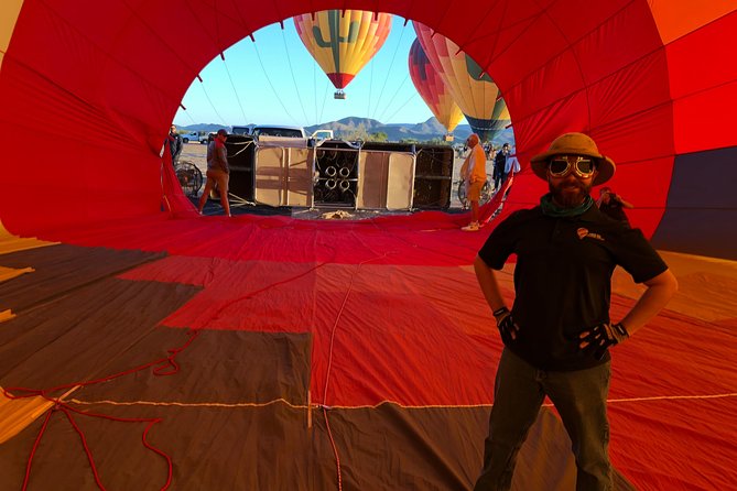 Phoenix area Hot Air Balloon Ride on the Largest Balloon in USA - Price and Value: Is $199 Worth It for What You Get?