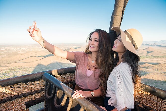 Phoenix Morning Hot Air Balloon Ride with Bubbly + Breakfast - Breakfast at the Landing Site: What’s Included and What to Expect