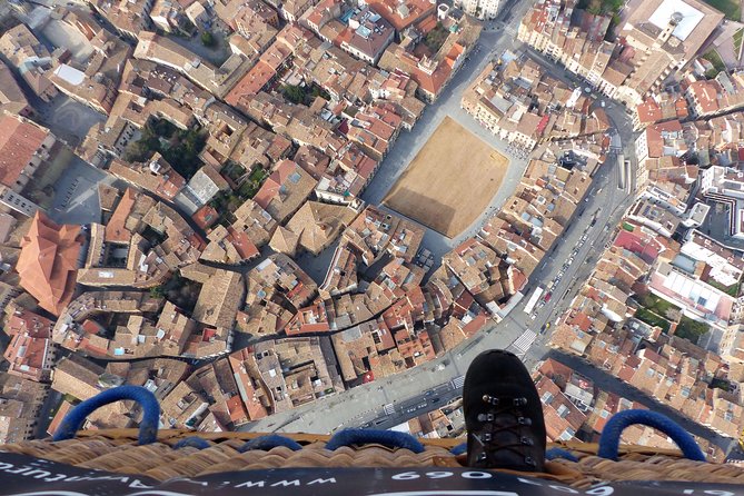 Pre-Pyrenees Balloon Flight with optional pick-up in Barcelona - Accessibility and Comfort: The Stool Option Helps