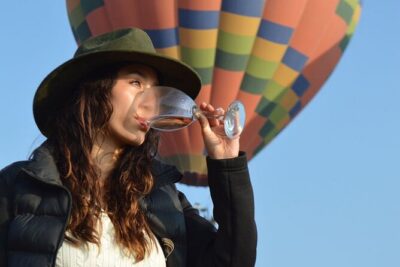 Private Balloon Flight over Teotihuacan plus Breakfast and Entry - Balloon prep, coffee breaks, and a toast before the sunrise