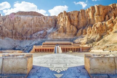 Private Full day tour to Luxor From Hurghada with hot air balloon - Price and value: where your $160 goes