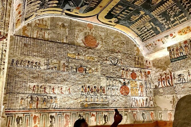 Private Tour to Luxor West and East Banks with Hot Air Balloon,Felucca and lunch - Karnak and Luxor Temple with Egyptology, not just sightseeing