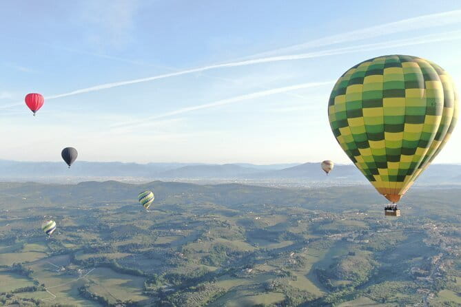 Private Tour: Tuscany Hot Air Balloon Flight from Firenze - Florence pickup and the weather-driven schedule (how it actually works)