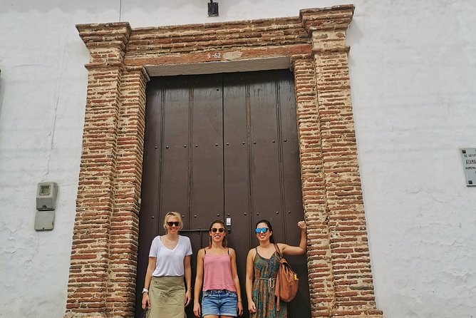 Santa Fe de Antioquia & Colonial Bridge Private Bilingual Guide - Who This Tour Fits Best
