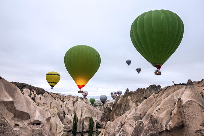 Sunrise Hot Air Balloon Flight Over Göreme & Fairy Chimneys - What Happens Before Takeoff: Breakfast, Waiting, and the Mood Shift
