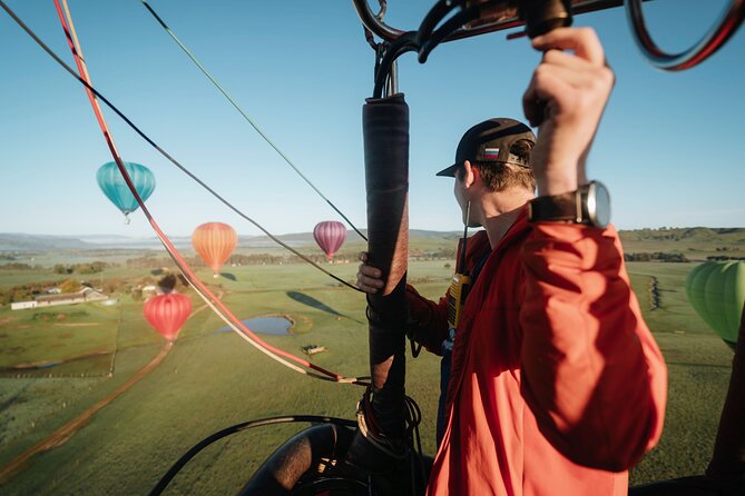Sunrise Mansfield Hot Air Balloon Flight with GoPro Photo - Small-group comfort: flying with up to 8 people