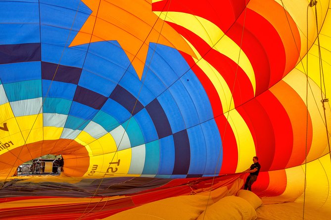 Sunset Hot Air Balloon Ride Over Phoenix - What to Wear (and Bring) in the Arizona Evening