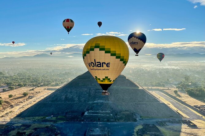 Teotihuacan Hot Air Balloon Flight from Mexico City / Volare - Breakfast with mariachi: what’s included, what to watch for, and how it compares