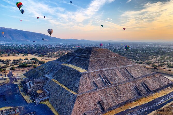 Teotihuacan Hot Air Balloon Flight from Mexico City / Volare - Pickup and timing: the shared ride reality from Mexico City