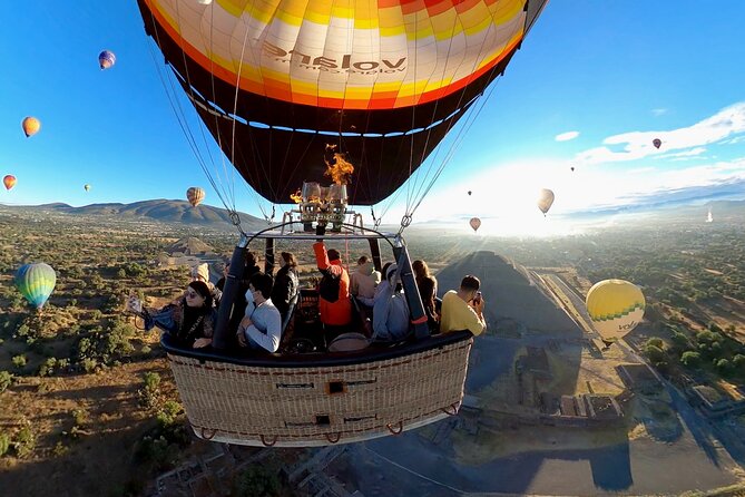 Teotihuacan Hot Air Balloon Flight from Mexico City / Volare - The flight over the Teotihuacan Valley: what you can realistically expect