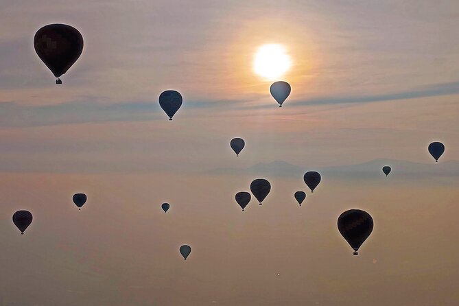 Teotihuacan Hot Air Balloon private or group tour - Teotihuacán on two levels: from the sky to the acoustics