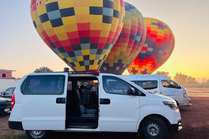 Teotihuacán in a hot air balloon with Transportation from CDMX - A Teotihuacán sunrise balloon is the CDMX day trip that feels special
