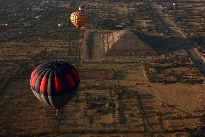 Teotihuacan Shared Hot Air Balloon Air Balloon Tour with Guide - Key things to know before you go