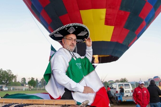Transportation and Hot Air Balloon Flight Teotihuacán - Teotihuacán From Above: What This Early Flight Gives You