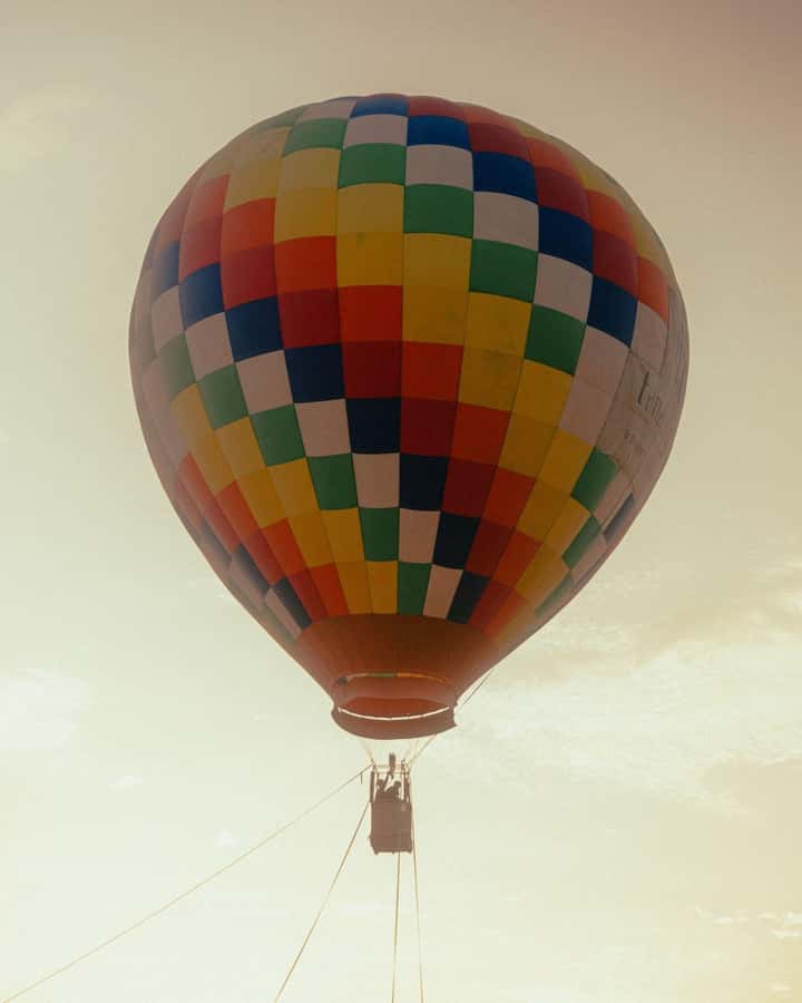 Ubud: Floating Breakfast and Hot Air Balloon Experience - Weather, wind, and the one real risk: cancellation