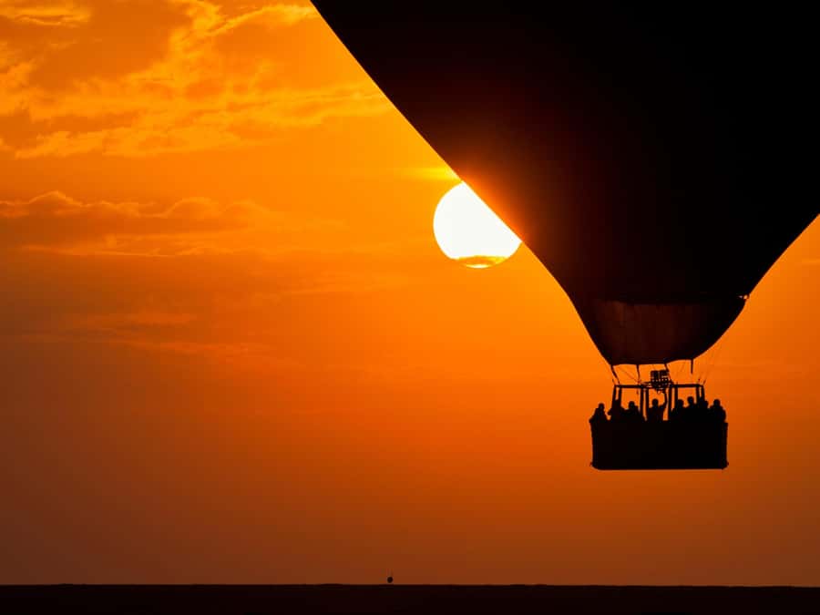 Wahiba Sands: Hot Air Balloon Experience - What to pack: desert morning comfort, not fashion